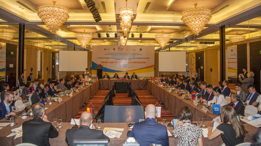 6th Regional Policy Dialogue on TVET, Hanoi 6th Regional Policy Dialogue on TVET, Hanoi